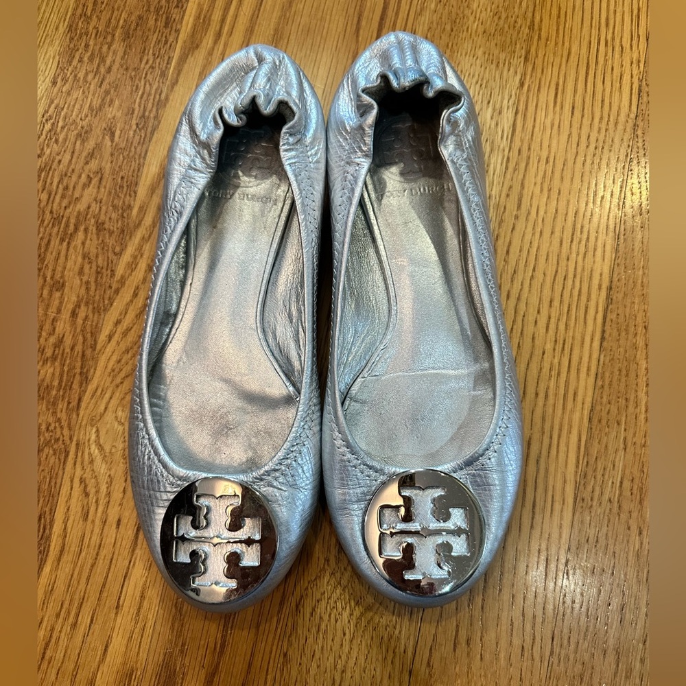 Tory Burch Metallic Silver Ballet Flats